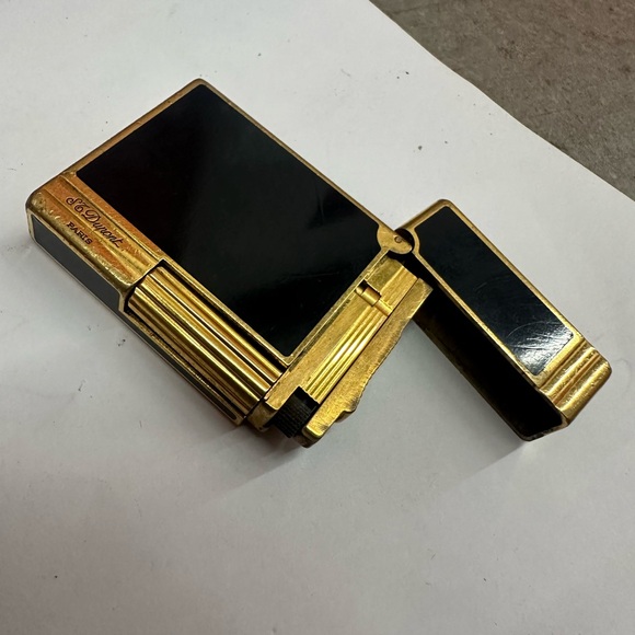 Rare 18K 750 Gold Black S. T. Dupont Ligne Gatsby Lacquer Lighter - Picture 3 of 4
